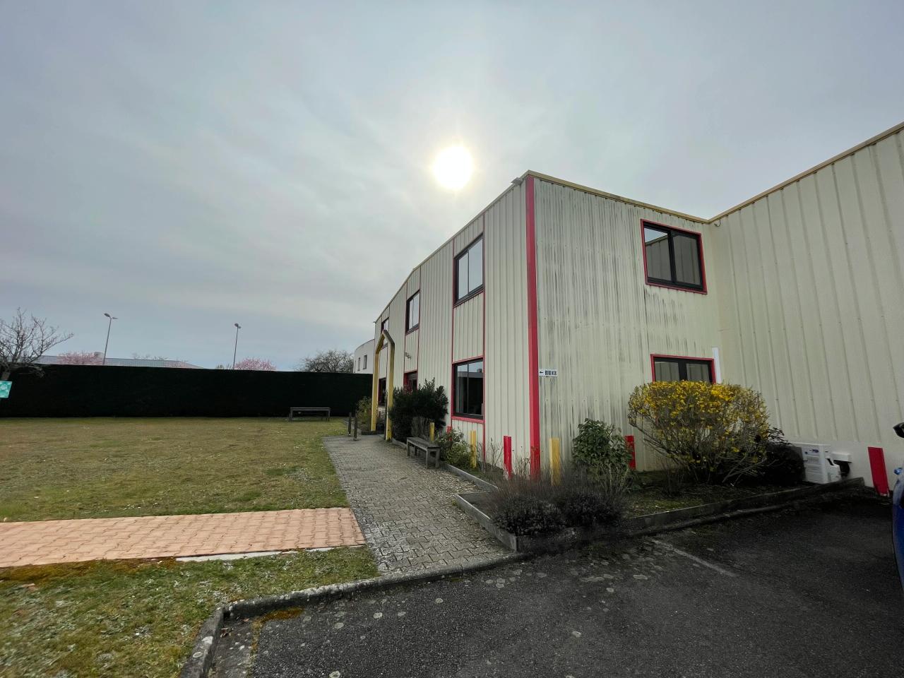 Local d'activité Olivet 1250m² Location local d'activité Olivet Loiret OLACT2530630 0